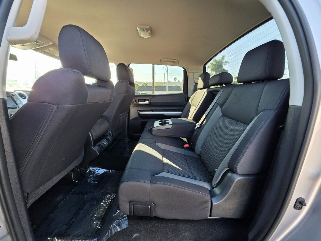 2017 Toyota Tundra SR5 - 22962701 - 19