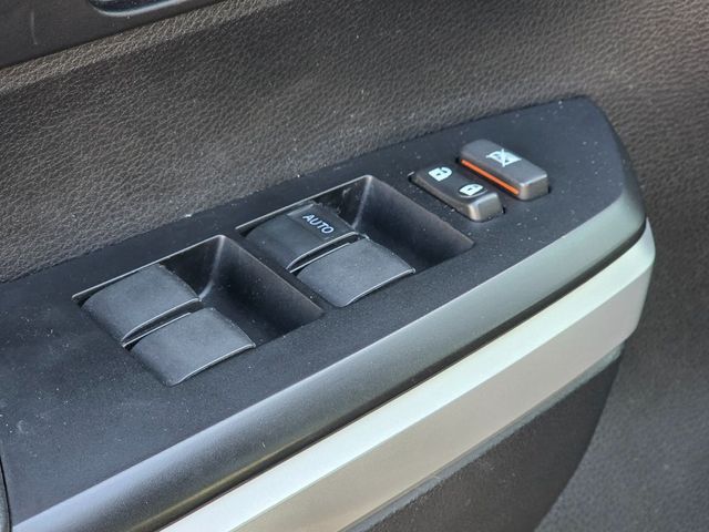 2017 Toyota Tundra SR5 - 22962701 - 24