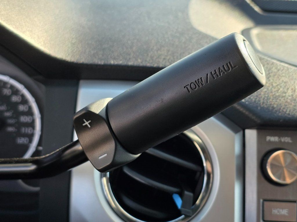 2017 Toyota Tundra SR5 - 22962701 - 34