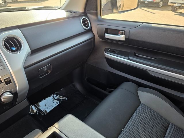 2017 Toyota Tundra SR5 - 22962701 - 36