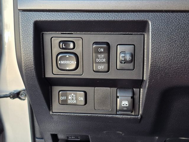 2017 Toyota Tundra SR5 - 22962701 - 41