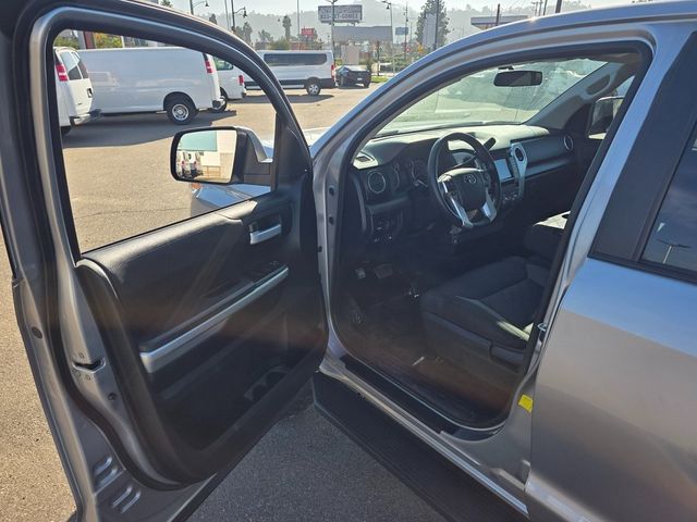 2017 Toyota Tundra SR5 - 22962701 - 42