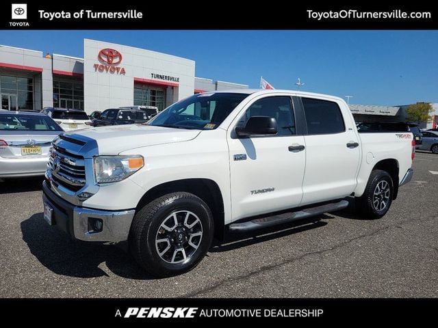 Used 2017 Toyota Tundra SR5 with VIN 5TFDY5F16HX621902 for sale in Turnersville, NJ