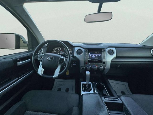 2017 Toyota Tundra SR5 4x4 4dr CrewMax Cab Pickup SB (5.7L V8 FFV) - 22971678 - 21