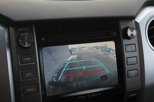 2017 Toyota Tundra SR5 CREWMAX W/ PREMIUM AUDIO/ NAVIGATION, BUCKET SEATS - 22976796 - 30