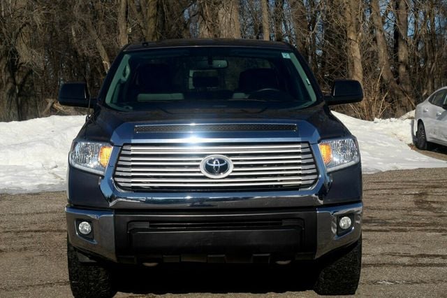 2017 Toyota Tundra SR5 UPGRADE PACKAGE NAVIGATION W/ PREMIUM AUDIO - 22957092 - 3