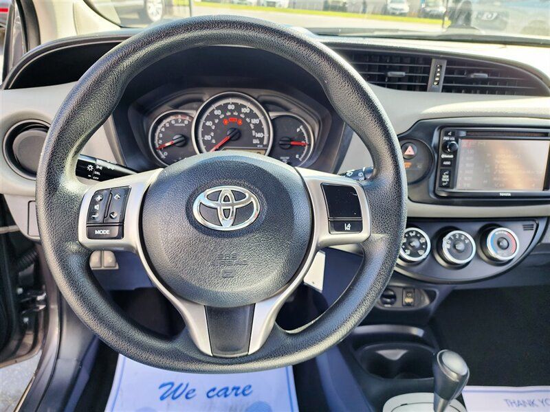 2017 Toyota Yaris  - 22165240 - 14
