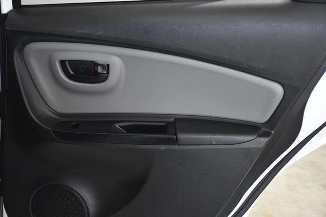 2017 Toyota Yaris 3-Door L Automatic - 23073596 - 14