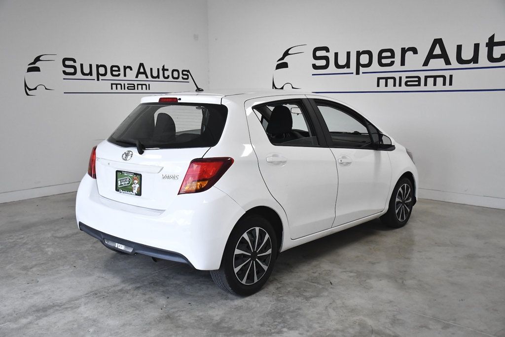 2017 Toyota Yaris 3-Door L Automatic - 23073596 - 3