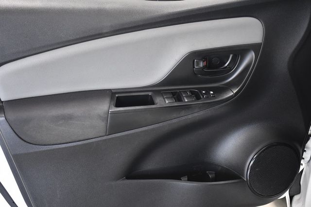 2017 Toyota Yaris 3-Door L Automatic - 23073596 - 8