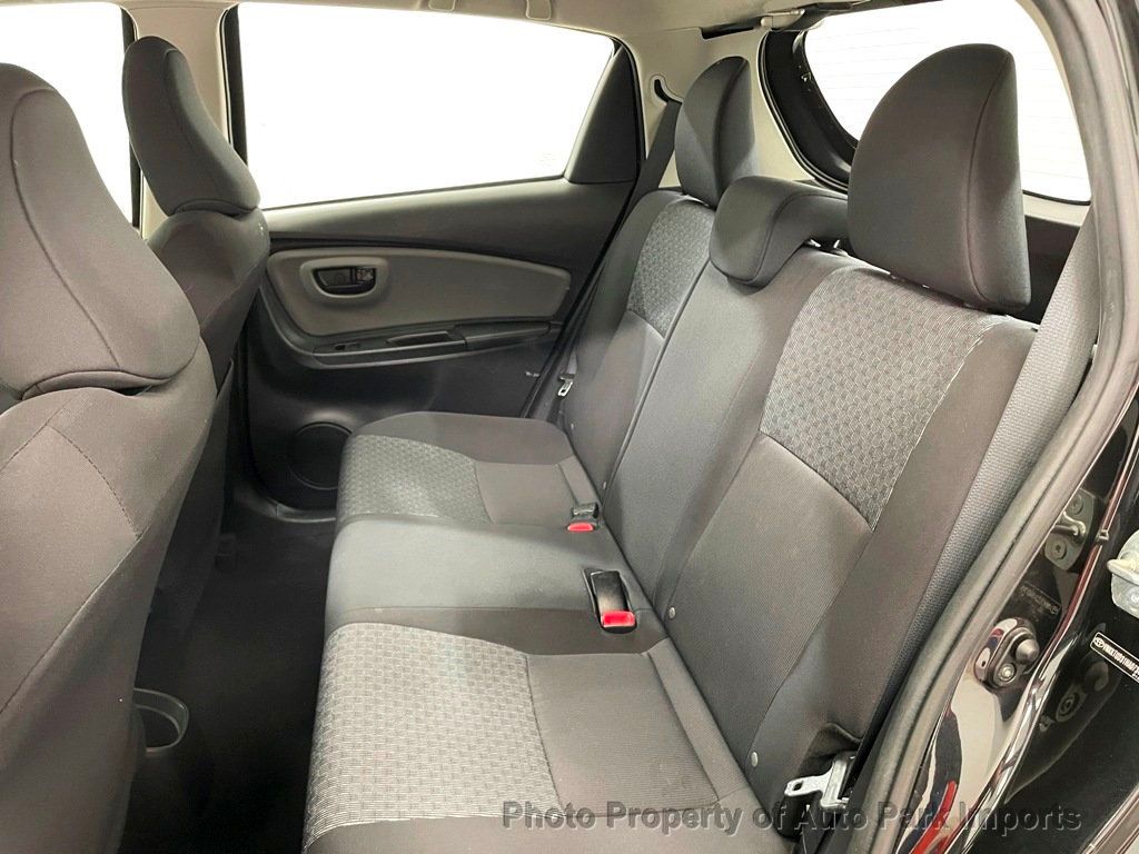 2017 Toyota Yaris 5-Door L Automatic - 21436208 - 22