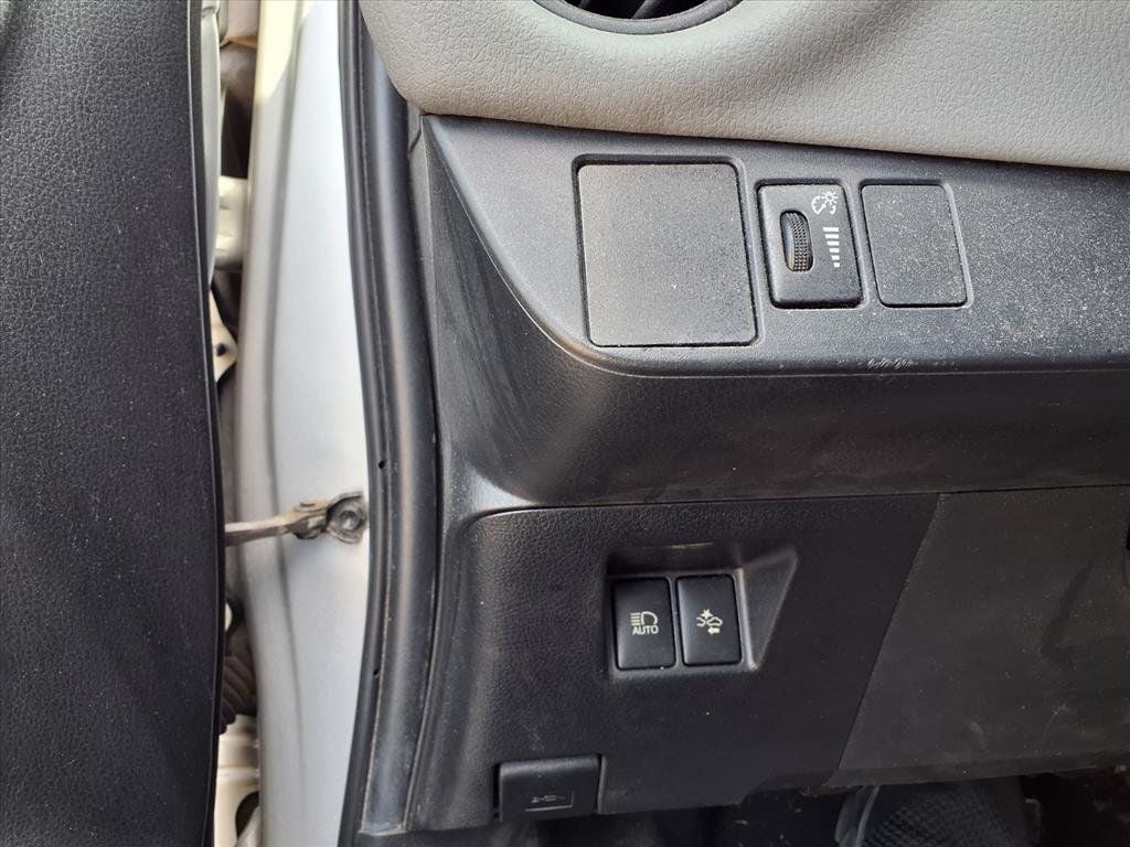 2017 Toyota Yaris L - 22930395 - 14