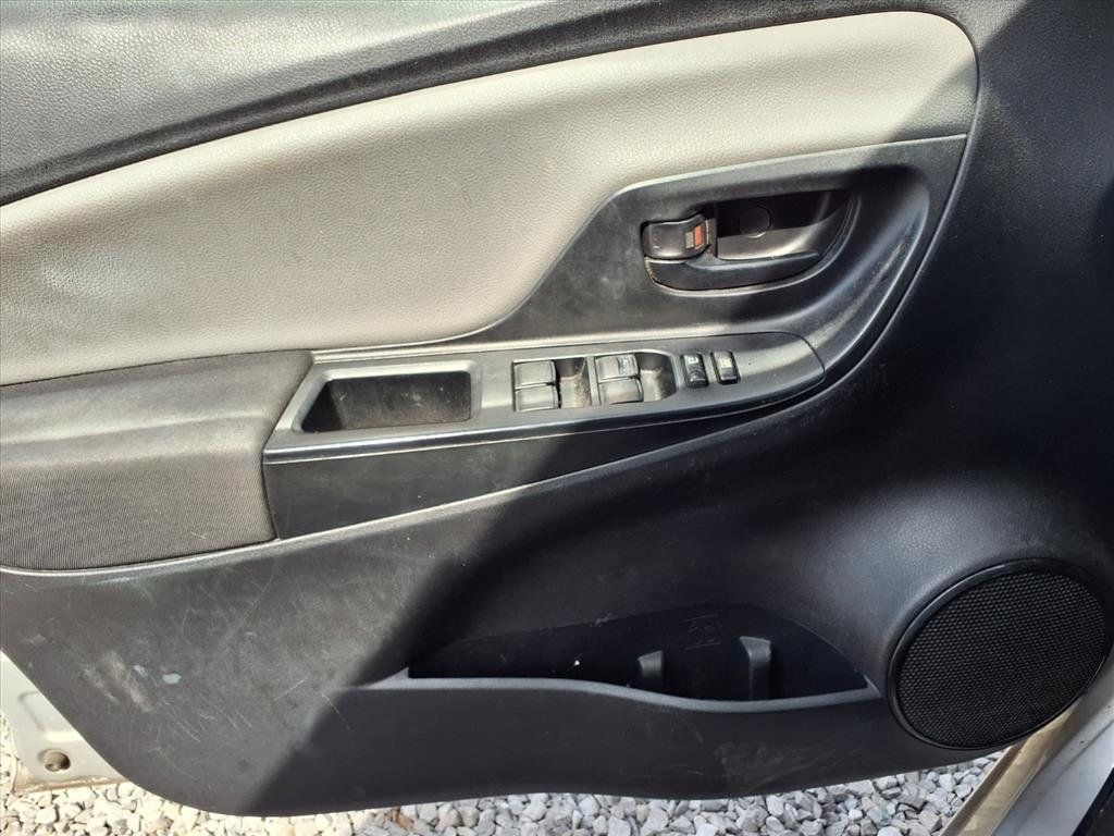 2017 Toyota Yaris L - 22930395 - 15