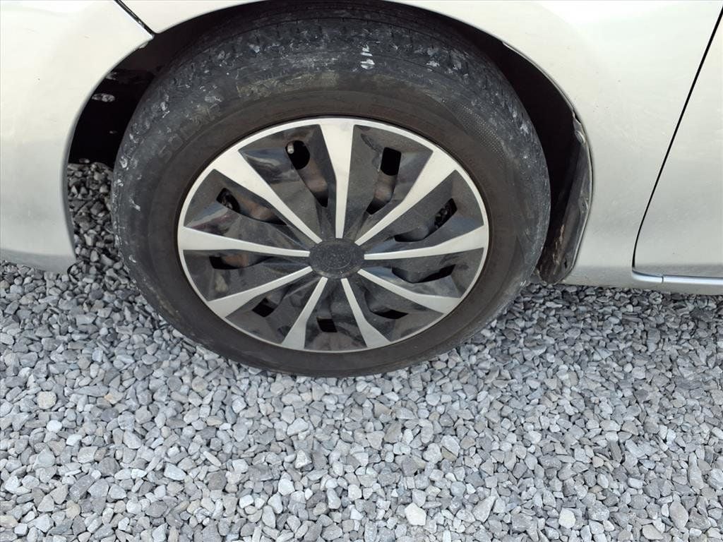 2017 Toyota Yaris L - 22930395 - 4