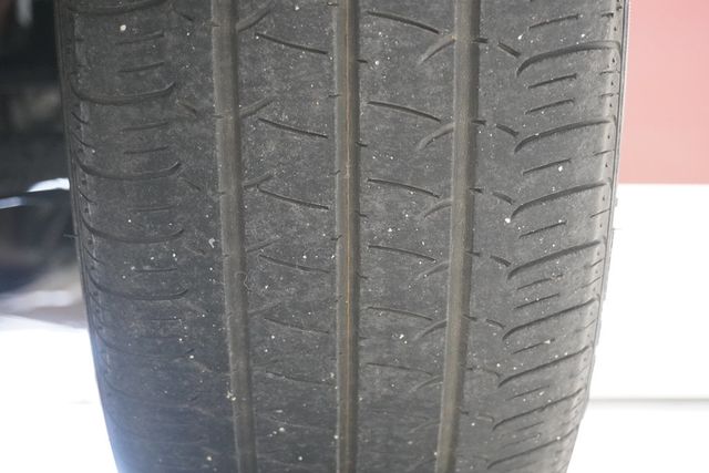 2017 Toyota Yaris iA  - 22981538 - 32