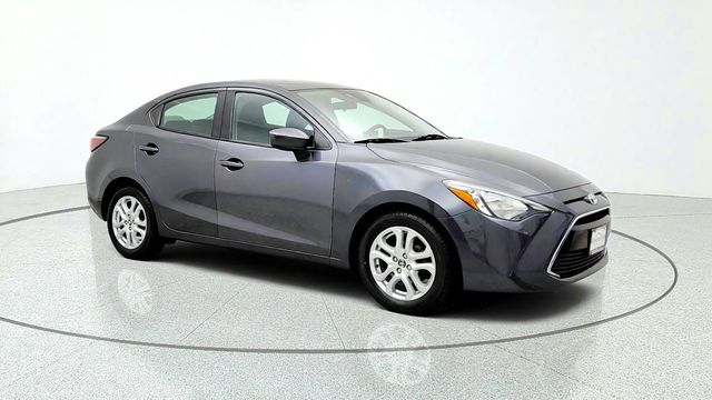 2017 Toyota Yaris iA Automatic - 23094532 - 2