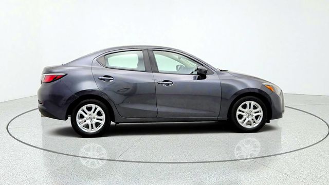 2017 Toyota Yaris iA Automatic - 23094532 - 3