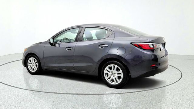 2017 Toyota Yaris iA Automatic - 23094532 - 6