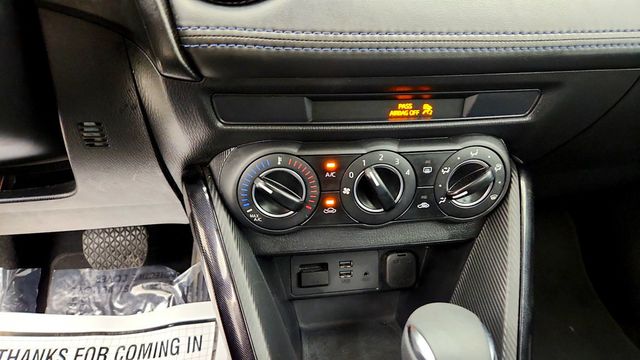 2017 Toyota Yaris iA Automatic - 23094532 - 17