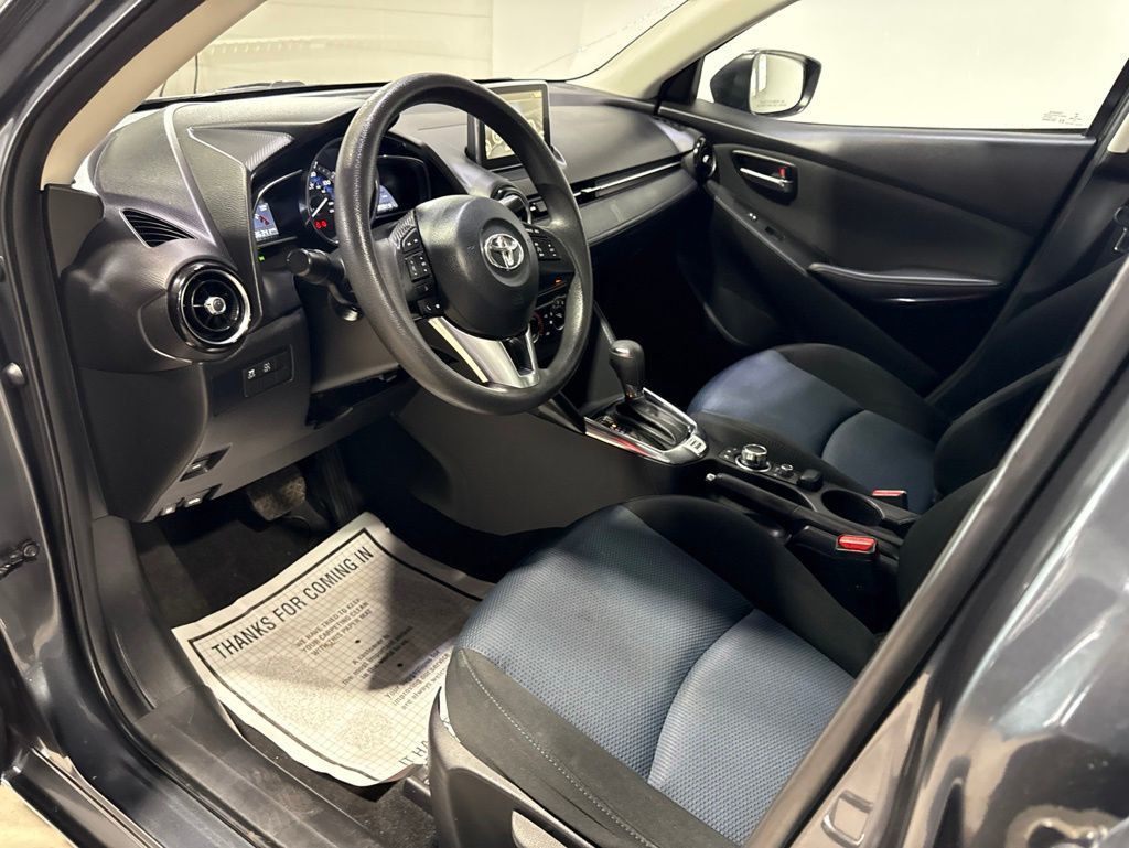 2017 Toyota Yaris iA Base - 23021285 - 20