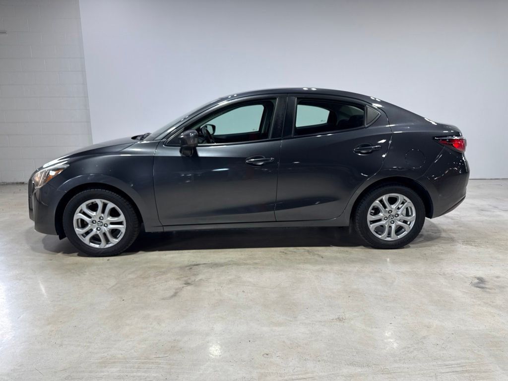 2017 Toyota Yaris iA Base - 23021285 - 4