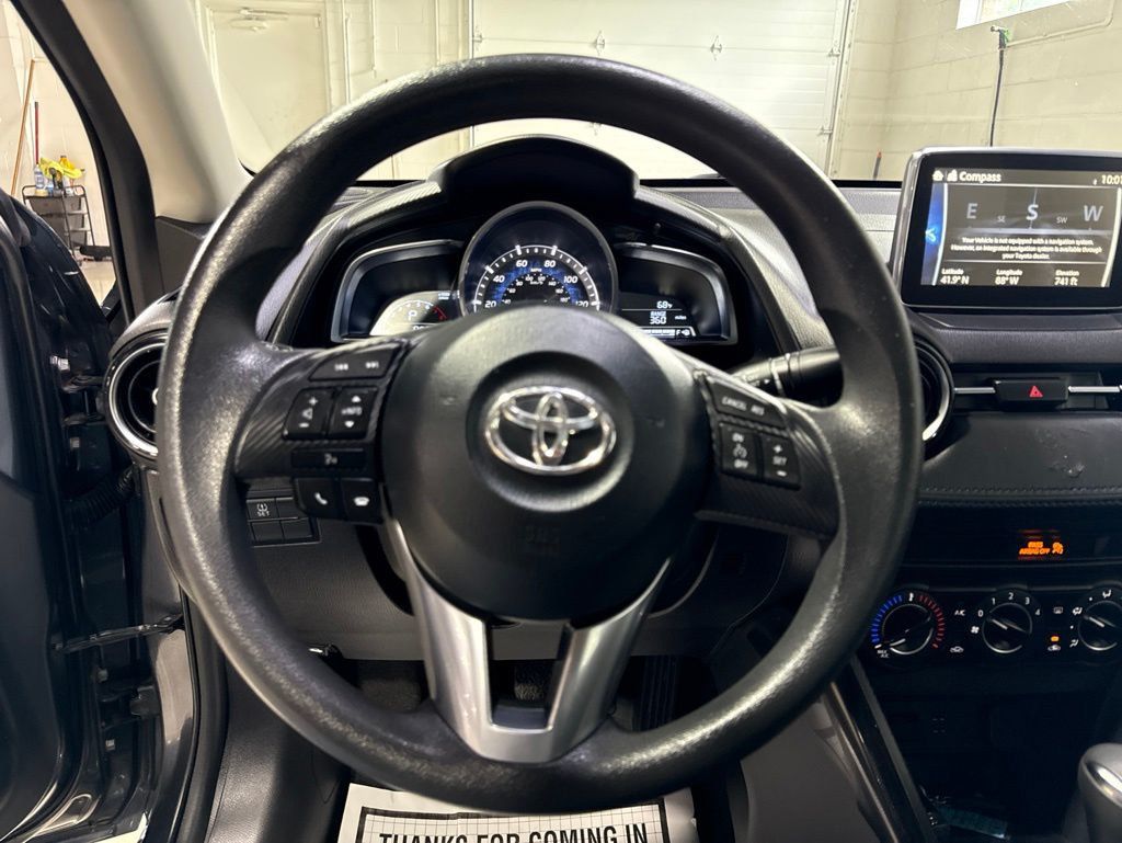2017 Toyota Yaris iA Base - 23021285 - 8