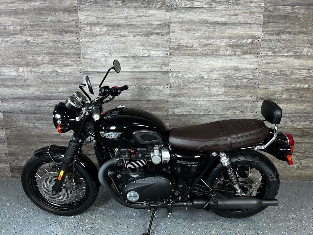 2017 Triumph Bonneville T120 One Owner! - 22773158 - 10