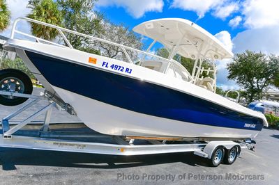 2017 TWIN VEE 260 SE