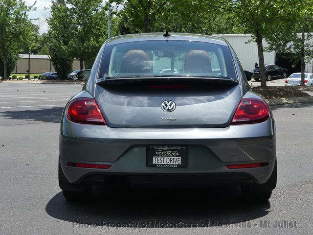 2017 Volkswagen Beetle 1.8T Classic Automatic - 22998576 - 9