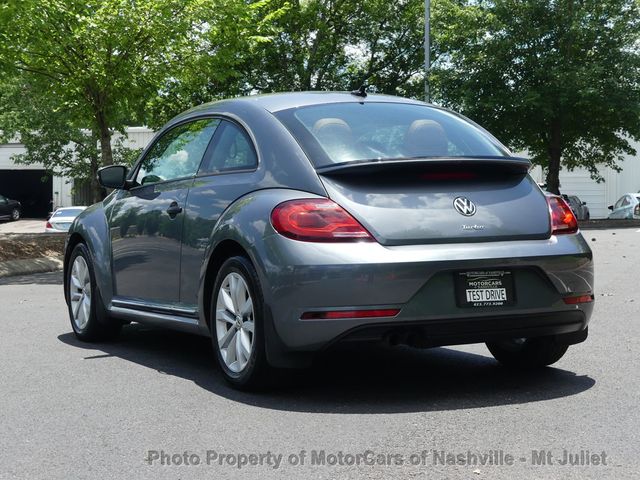 2017 Volkswagen Beetle 1.8T Classic Automatic - 22998576 - 10