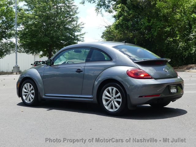 2017 Volkswagen Beetle 1.8T Classic Automatic - 22998576 - 11