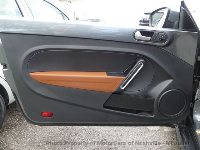 2017 Volkswagen Beetle 1.8T Classic Automatic - 22998576 - 15