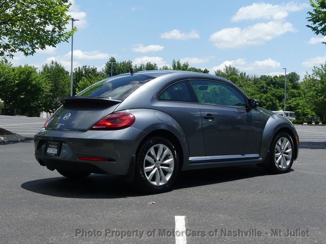 2017 Volkswagen Beetle 1.8T Classic Automatic - 22998576 - 7