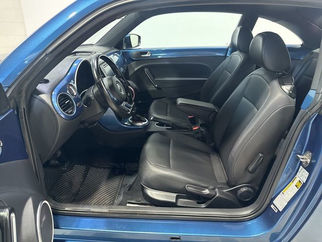 2017 Volkswagen Beetle 1.8T SE Automatic - 23036650 - 19