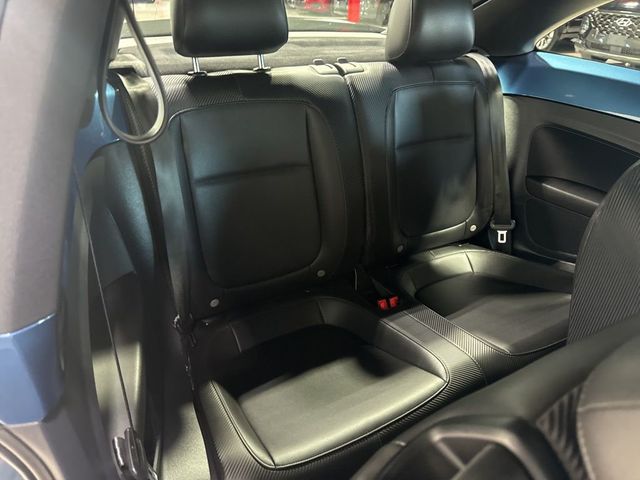 2017 Volkswagen Beetle 1.8T SE Automatic - 23036650 - 29