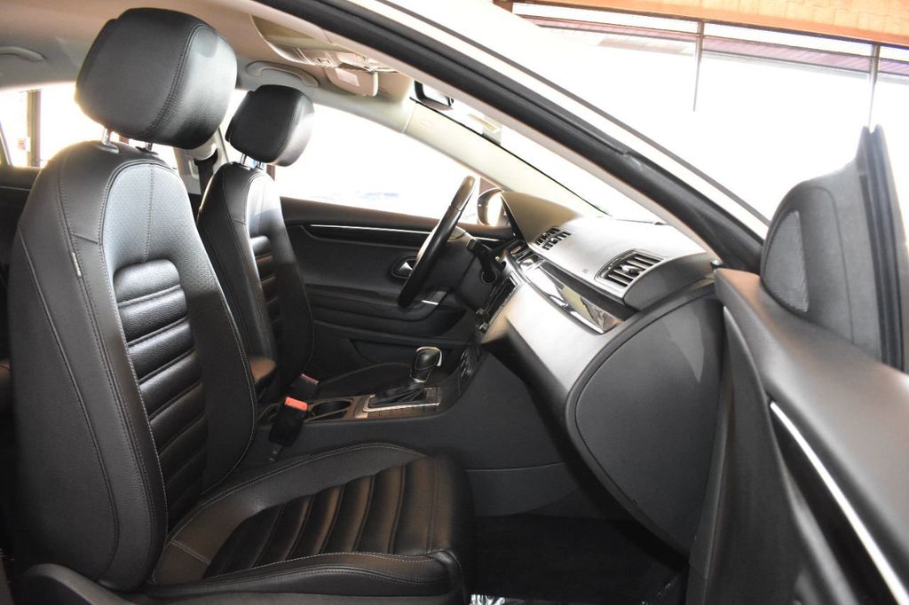 2017 Volkswagen CC 2.0T Sport DSG PZEV - 22245651 - 10