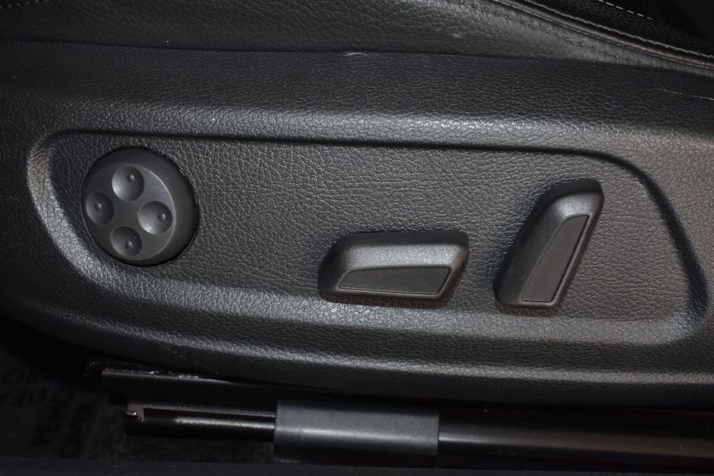 2017 Volkswagen CC 2.0T Sport DSG PZEV - 22245651 - 12