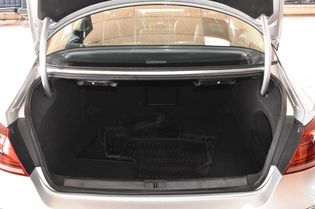 2017 Volkswagen CC 2.0T Sport DSG PZEV - 22245651 - 21