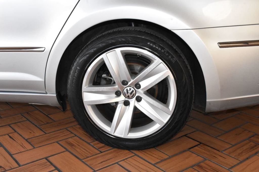 2017 Volkswagen CC 2.0T Sport DSG PZEV - 22245651 - 25