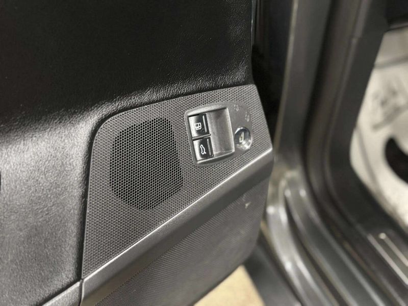 2017 Volkswagen CC 2.0T Sport DSG PZEV - 22984888 - 10