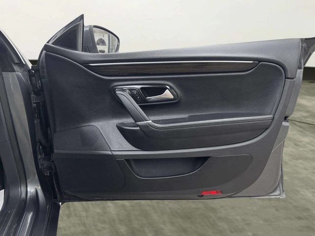 2017 Volkswagen CC 2.0T Sport DSG PZEV - 22984888 - 18