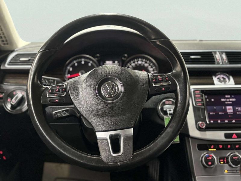 2017 Volkswagen CC 2.0T Sport DSG PZEV - 22984888 - 21