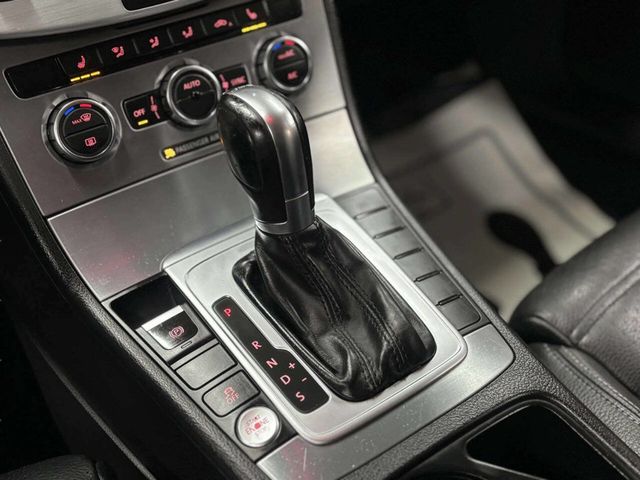 2017 Volkswagen CC 2.0T Sport DSG PZEV - 22984888 - 31