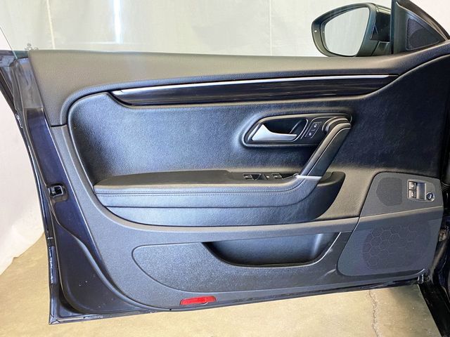 2017 Volkswagen CC 2.0T Sport DSG PZEV - 22963345 - 24