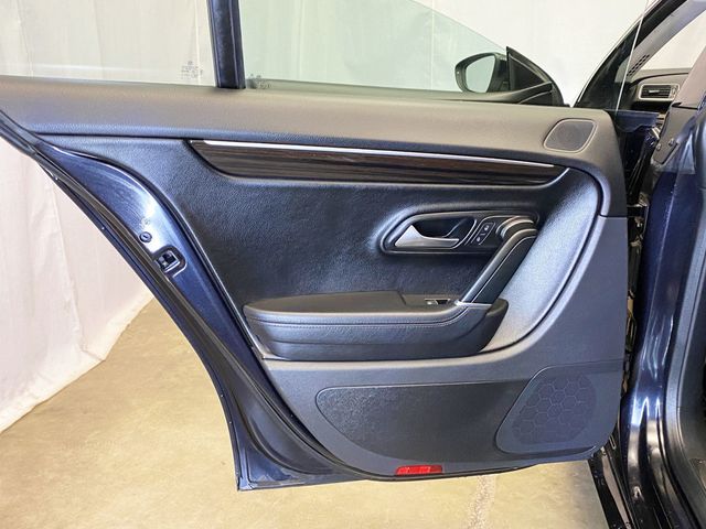 2017 Volkswagen CC 2.0T Sport DSG PZEV - 22963345 - 25