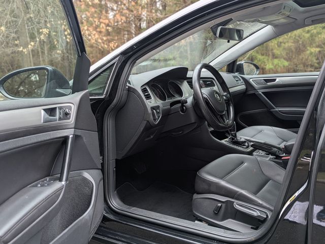 2017 Volkswagen Golf 1.8T 4-Door SE Automatic - 22969905 - 12