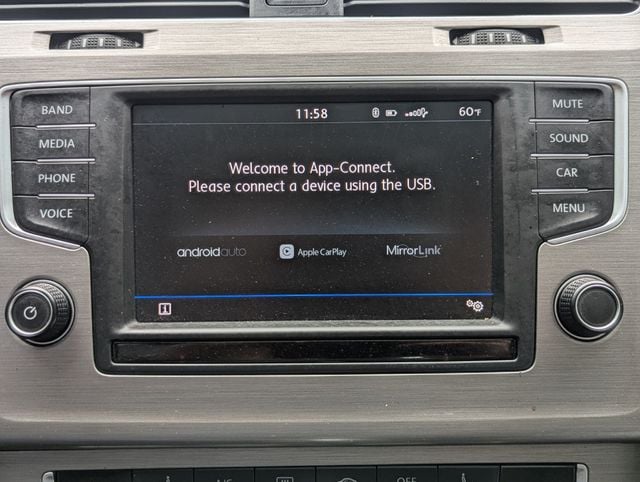 2017 Volkswagen Golf 1.8T 4-Door SE Automatic - 22969905 - 19