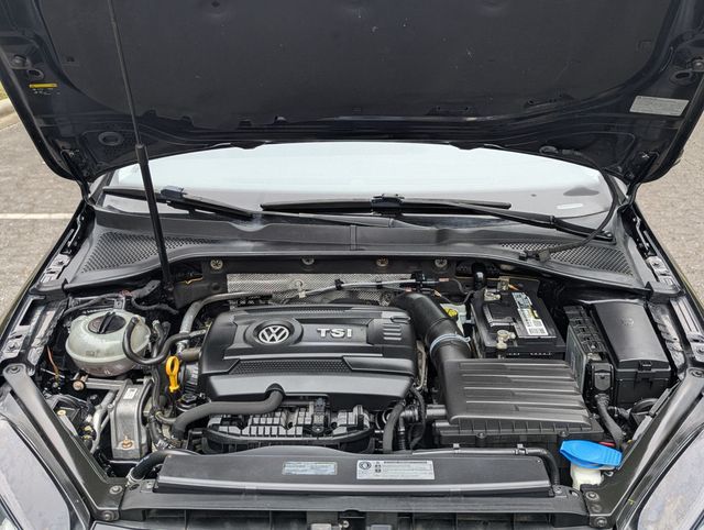 2017 Volkswagen Golf 1.8T 4-Door SE Automatic - 22969905 - 22