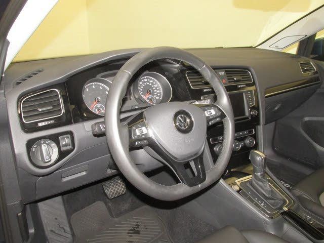 2017 Volkswagen Golf 1.8T 4-Door SEL Automatic - 18344561 - 6