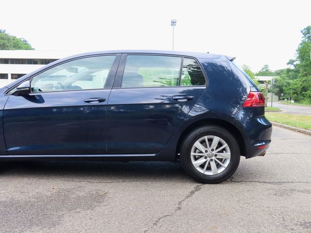 2017 Volkswagen Golf 1.8T 4-Door S Manual - 23041590 - 9